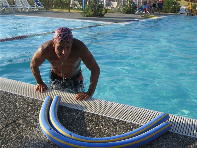 Stefano - Lo Gnomo - Alla gara di nuoto